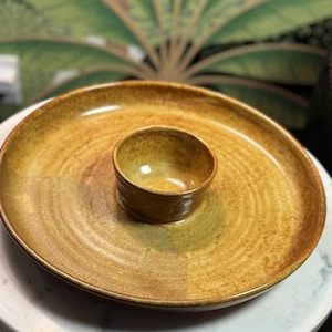 Vintage Handmade Studio Pottery Chip and Dip Serving Dish,  Brown Wood-Look Glaze, Signed.