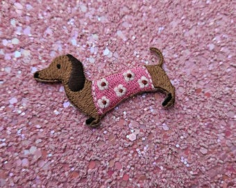 Iron on patch flower dachshund - dog emblem - dachshund lovers - Wiener gift - Doxie gift