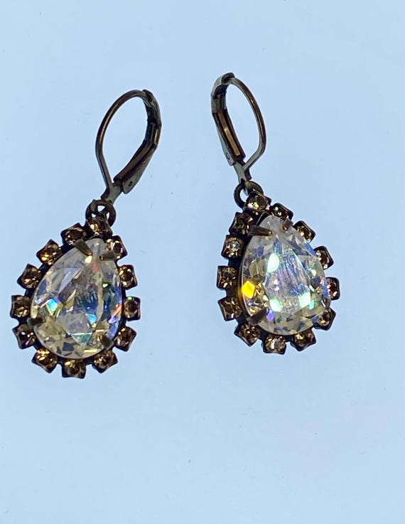 Vintage Signed LIZ PALACIOS Antique Style Dangling TEARDROP Earrings with Clear & Champagne Swarovski Crystals | Designer Costume Jewelry
