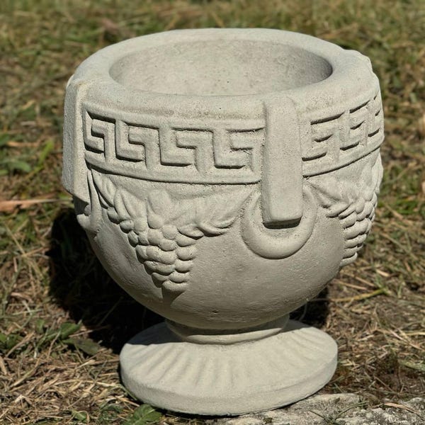 Flowers pot porch statue 10 in, Outdoor planter with grapes, Garden figure, Plants pot lovers gift, Home plant pot, Lawn planter sculpture