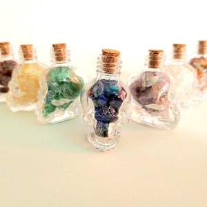 Mini Skull Jars, goth glass skull, healing crystal stones, oddity curiosity home dark cottagecore gothic skull gift, macabre room decoration