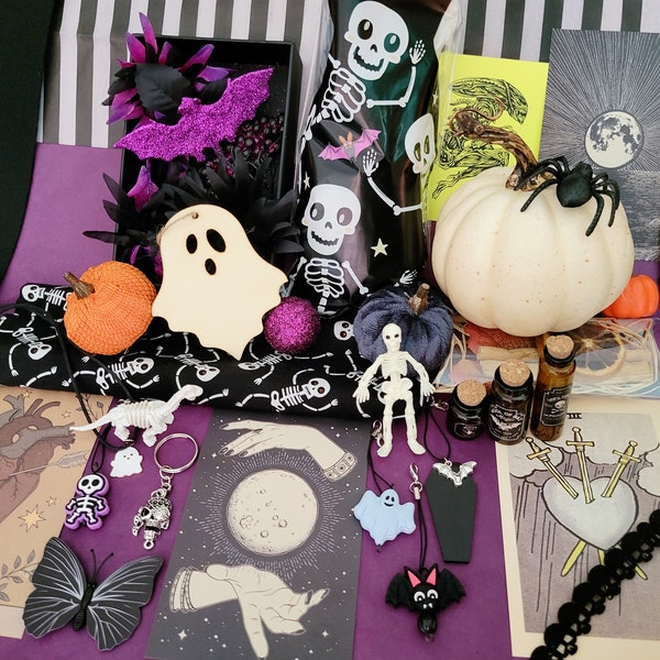 MYSTERY Halloween box, handmade spooky treat bag, handmade holiday decor, horror art bundle, autumn halloween decor, goth jewelry small gift