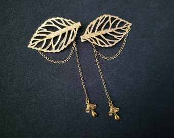 Gold Leaf Mushroom clip, handmade cottagecore accessory, dangling mushroom accessories, leaf tie clip, goblincore clip, boho nature gift