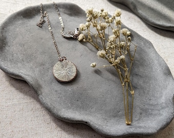 Concrete Jewelry Dish - Ring Holder - Trinket Tray - Decorative Plate