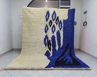 Handmade Blue Moroccan Berber Rug: Woolen Beni Ourain Style