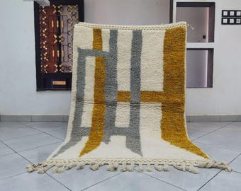 Alfombra marroquí de lana hecha a mano: Alfombra bereber naranja personalizada