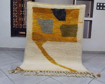 Alfombra marroquí de lana hecha a mano: Alfombra bereber naranja personalizada