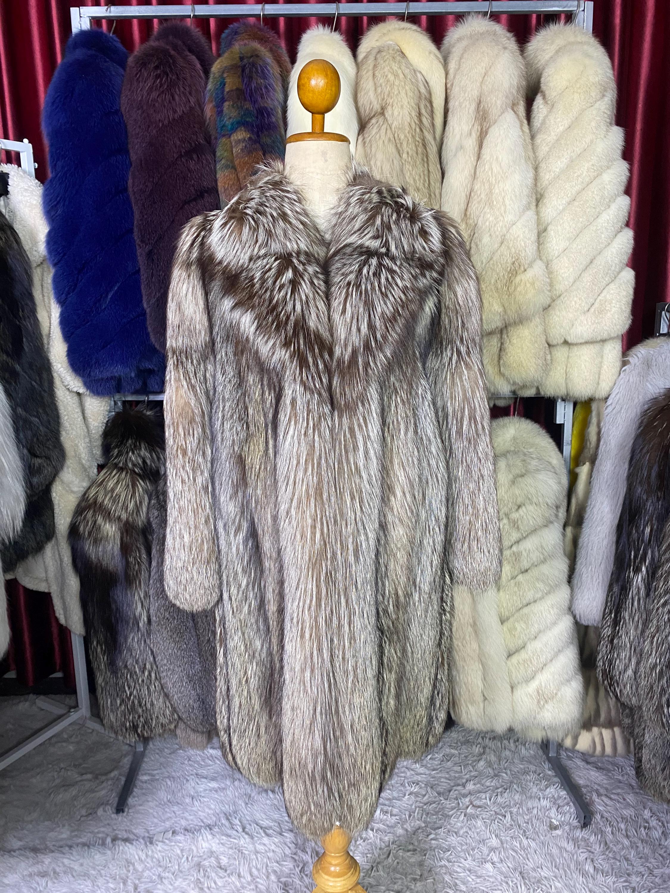 サガフォックス　ファーコート ダークパープル 毛皮 Saga fur coat - Etsy 日本