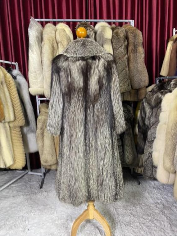 Voluminous SAGA Long Silver Fox Fur Coat/ Size: Large - Etsy