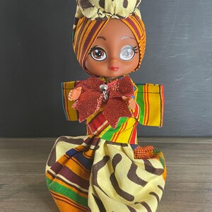 Muñeca artesanal con estampado africano – Regalo coleccionable para niña negra