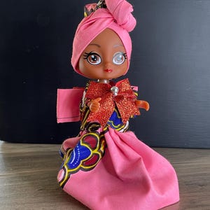 Muñeca artesanal con estampado africano – Regalo para niña negra