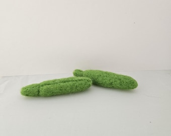 Needle Felted Wool Pea Pods: Handmade Garden Decor, Friendship Gift