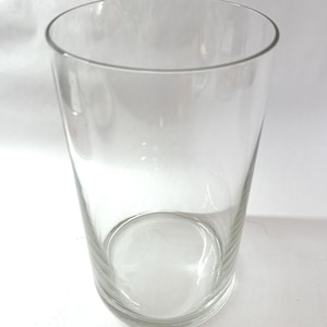 Clear Glass Cylinder Vase - 10-inch Tall, Modern Minimalist Design for Floral Arrangements, Centerpieces, or Home Décor
