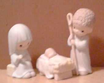 Enesco Precious Moments "Come Let Us Adore Him" 3pc. Nativity Set 1986 EXC