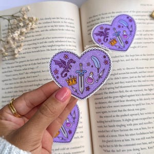 Fantasy Book Lover Heart Glossy Sticker Vinyl| Dragon Fantasy Reader Gifts| Book Merch| E-Reader Sticker| iPad, Water Bottle, Laptop Sticker