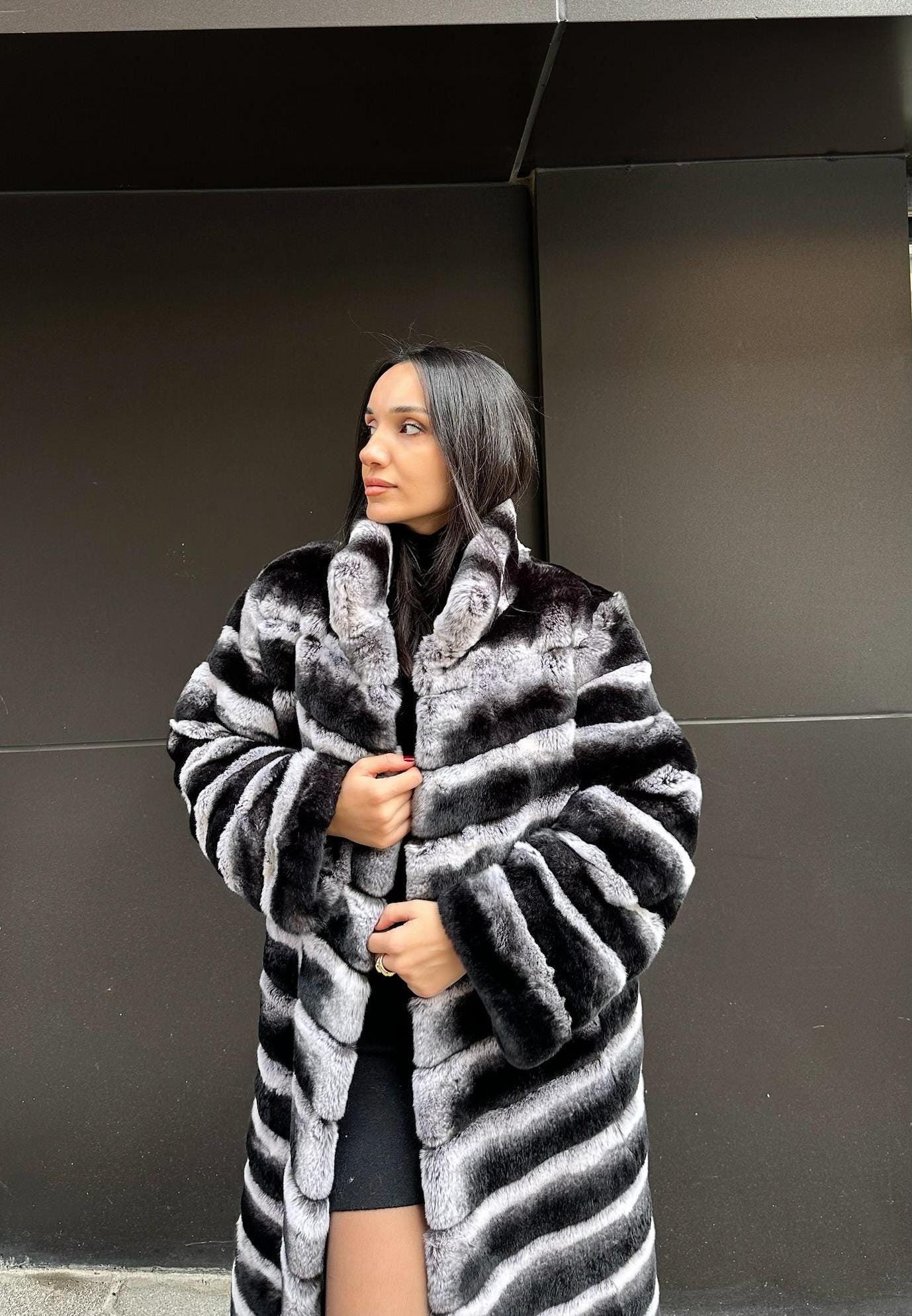 CAPPOTTO PELLICCIA CINCILLA – Domus Pellicceria