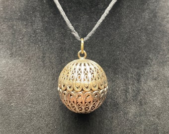 Victorian Original Vinaigrette/Pomander Silver Filigree Pendant w Original Cork- WOW!