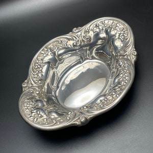 Gorham Antique Mid 1800s Repousse Nut Dish #819