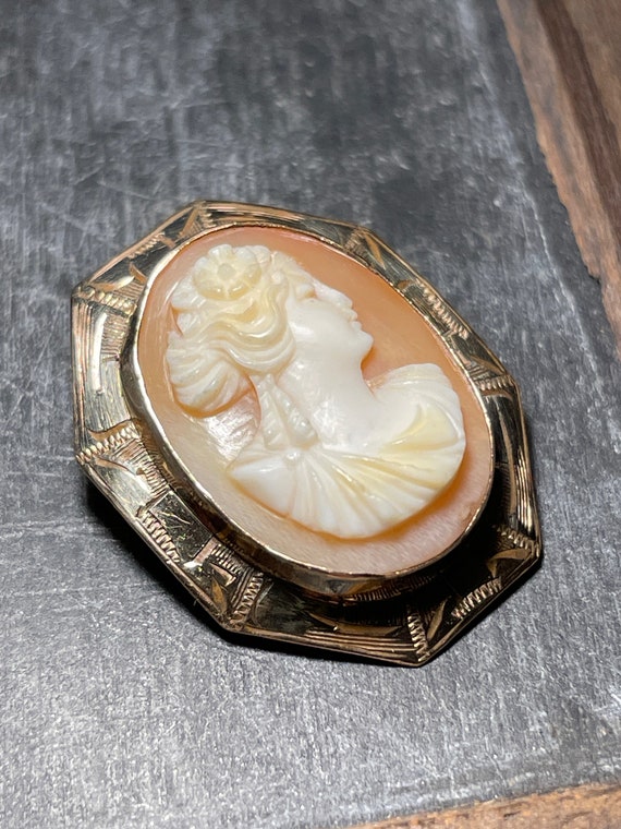 Art Deco Era Octagon Gorgeous Genuine Cameo 9k Go… - image 3