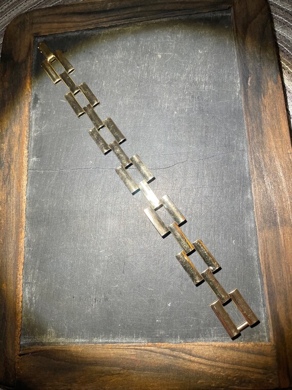 Art Deco Bar Link 12kgf Engraved Edge Bracelet - image 4
