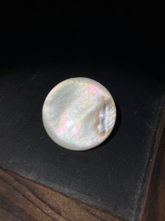 Victorian MOP Mother of Pearl Circle Brooch