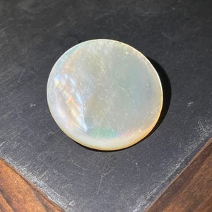 Victorian MOP Mother of Pearl Circle Brooch