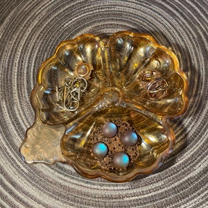 Peach Opal Carnival Glass 3 Section Leaf Jewelry Holder-