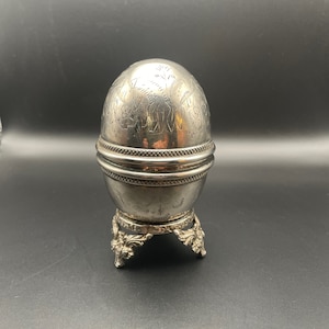 Engraved Antique Silver Hinged Egg Trinket/ Presentation Box