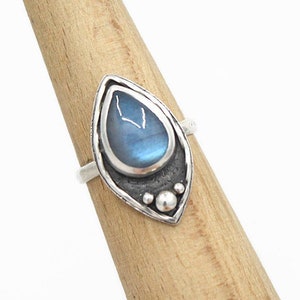 Labradorite Teardrop Silver Ring, Size 8.5 image 4