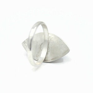 Labradorite Teardrop Silver Ring, Size 8.5 image 9