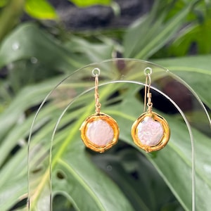 Gold Rimmed Mother of Pearl Coin