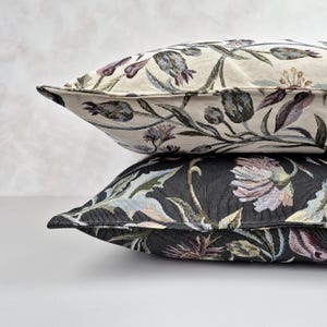 Floral Tapestry Cushion Cover – Vintage Botanical Throw Pillow Cover – Boho Cottagecore Home Decor – William Morris Style