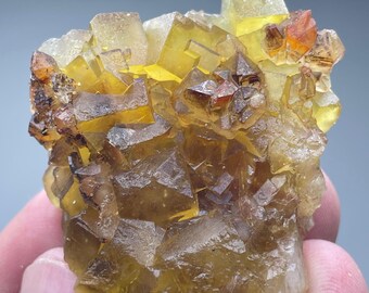 Natural Yellow Fluorite Crystal Raw Mineral Specimen Gemstone Fluorspar Healing Stone Decor Collectible Rock