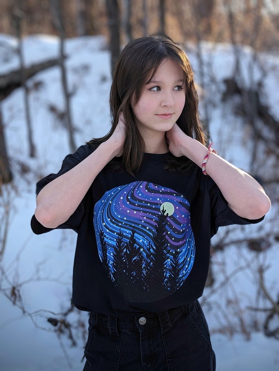Northern Lights or 3 Sisters Mountains original art T-Shirts by Canadian Artist Stephanie Perry