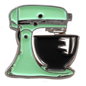 Mint Green Kitchen Mixer Enamel Pin, Kitchen Mixer Lapel Pin, Baker Gifts, Gifts For Bakers, Baking Pins, Soft Enamel Collectible Pin Game