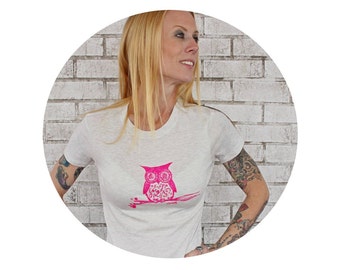 Women's Woodland Owl TShirt, Oatmeal With Hot Pink Ink, Ladies Crewneck T Shirt, Animal, Bird