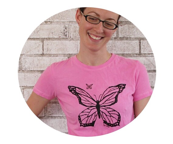 【NONCODE】(Unisex) Hex Butterfly Washing T-Shirt NONCODE】(Unisex) Hex Butterfly Washing T-Shirt T-Shirts