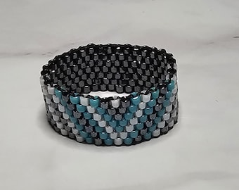 Handmade Peyote Stitch Ring – Custom Colors & Sizes | Made to Order