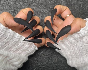 Black matte Press-On Nails | Werewolf and Eagle Claw Inspired | Armor Anime Nails | 3D Sharp Talon Nails | Reusable Nails | Gothic Nails