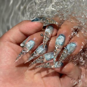 ハンドメイドゴシックドラゴンクロープレスオンネイル | 3Dシャープブラックタロン