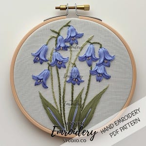 ブルーベルの刺繍 PDF パターン - 初心者向けのフラワー フープ アート | 夏のプロジェクト用の花柄 PDF パターン