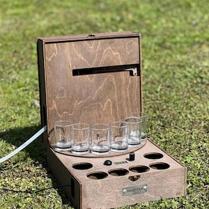Automatischer Spirituosenspender aus Holz für 4-10 Gläser, Whisky-Geschenkidee für die Hausbar