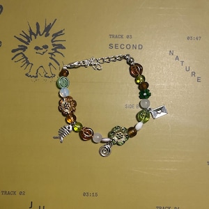 Clairo／Charm Pin Set Clairo/Charm Pin Set rare limited | eBay