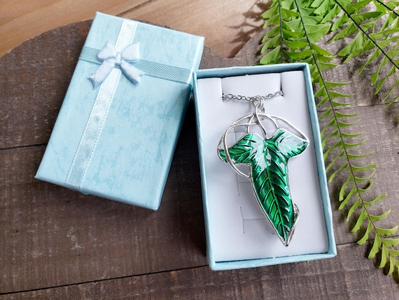 bijou broche feuille de la Lorien du Seigneur des Anneaux en argent bijou broche feuille de la Lorien du Seigneur des Anneaux en argent