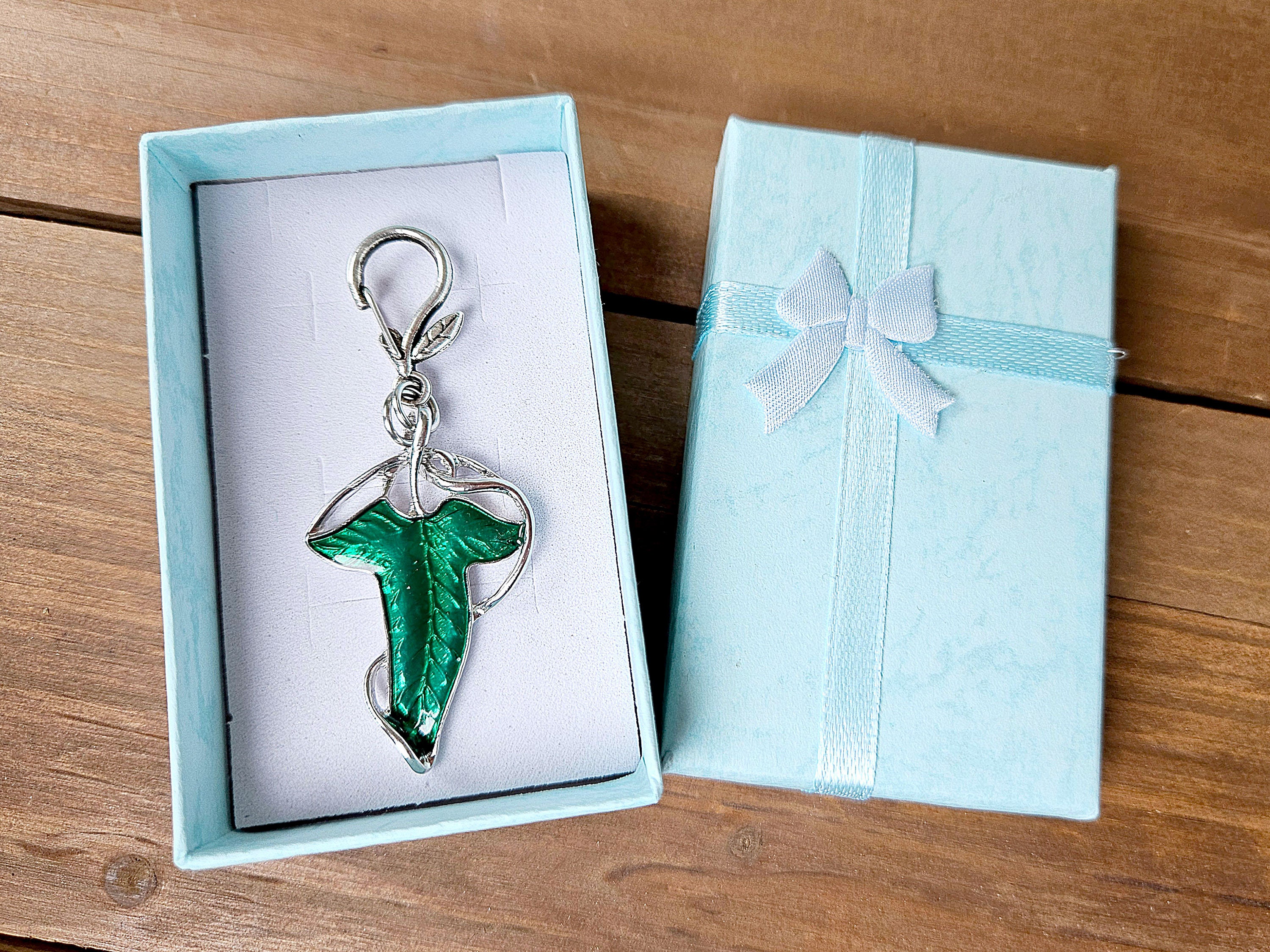 Lorien Leaf Clip: Lord of the Rings Keychain, Bag Charm, Car Charm