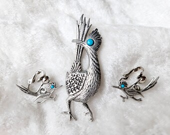 Vintage J Ritter Road Runner Brooch with Matching Clip-on Earrings, Silvertone with Faux Turquoise Eye, with Hallmark, Very Good