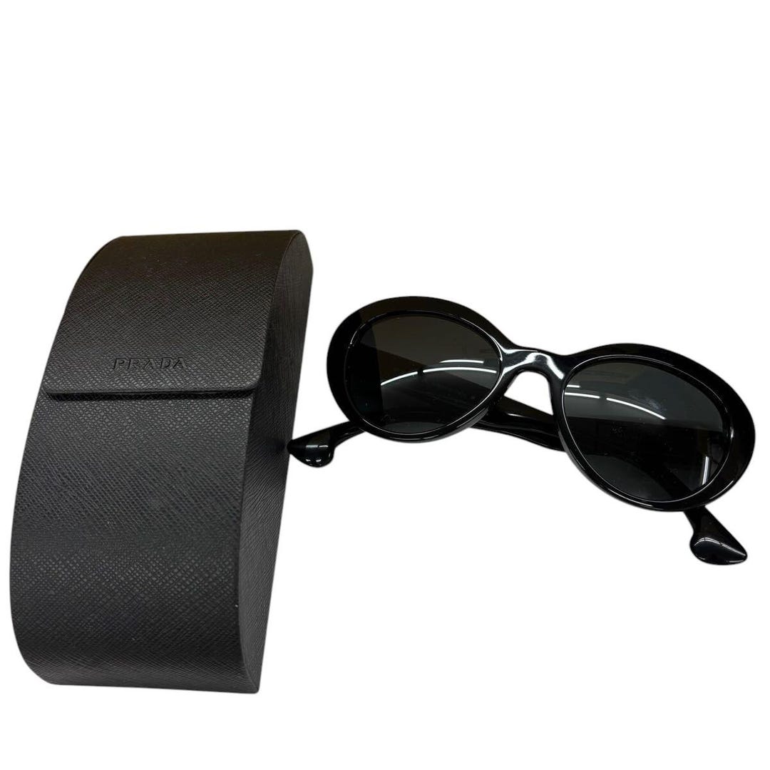 Prada Black Cat Eye Acetate Sunglasses with Case Prada Black Cat Eye Acetate Sunglasses with Case main image 4