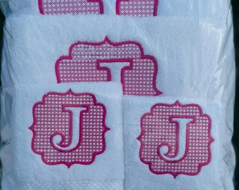 Juego de toallas bordadas con monograma / Toalla de primera calidad / Perfecta para decoración de baño / Regalo de boda / Regalo de inauguración de la casa / Regalo de cumpleaños, etc.