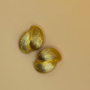 Vintage Gold Clip On Textured Earrings