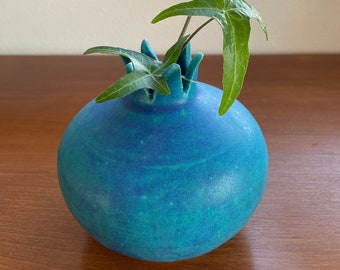 Small pomegranate turquoise vase